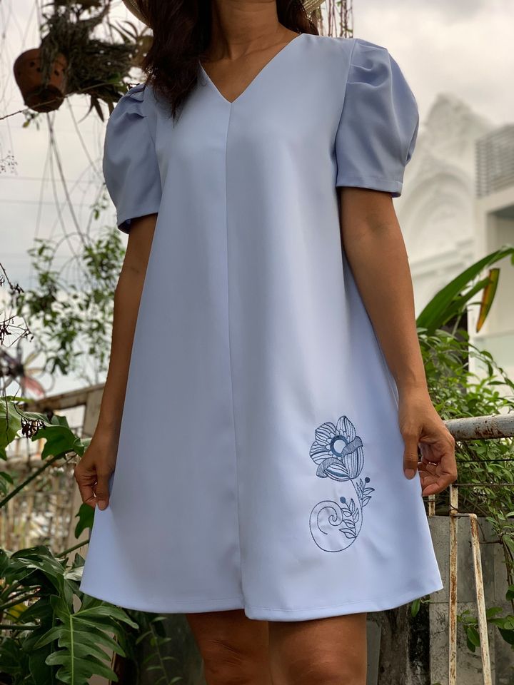30035 -Đầm A xòe 4 mảnh, tay phồng / Đào Đức