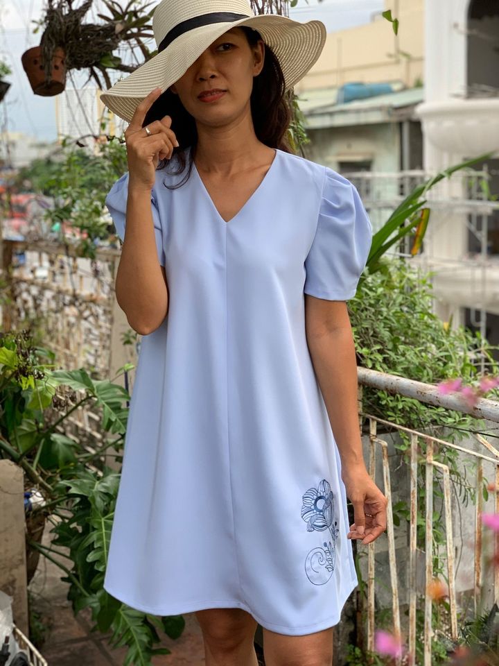 30035 -Đầm A xòe 4 mảnh, tay phồng / Đào Đức