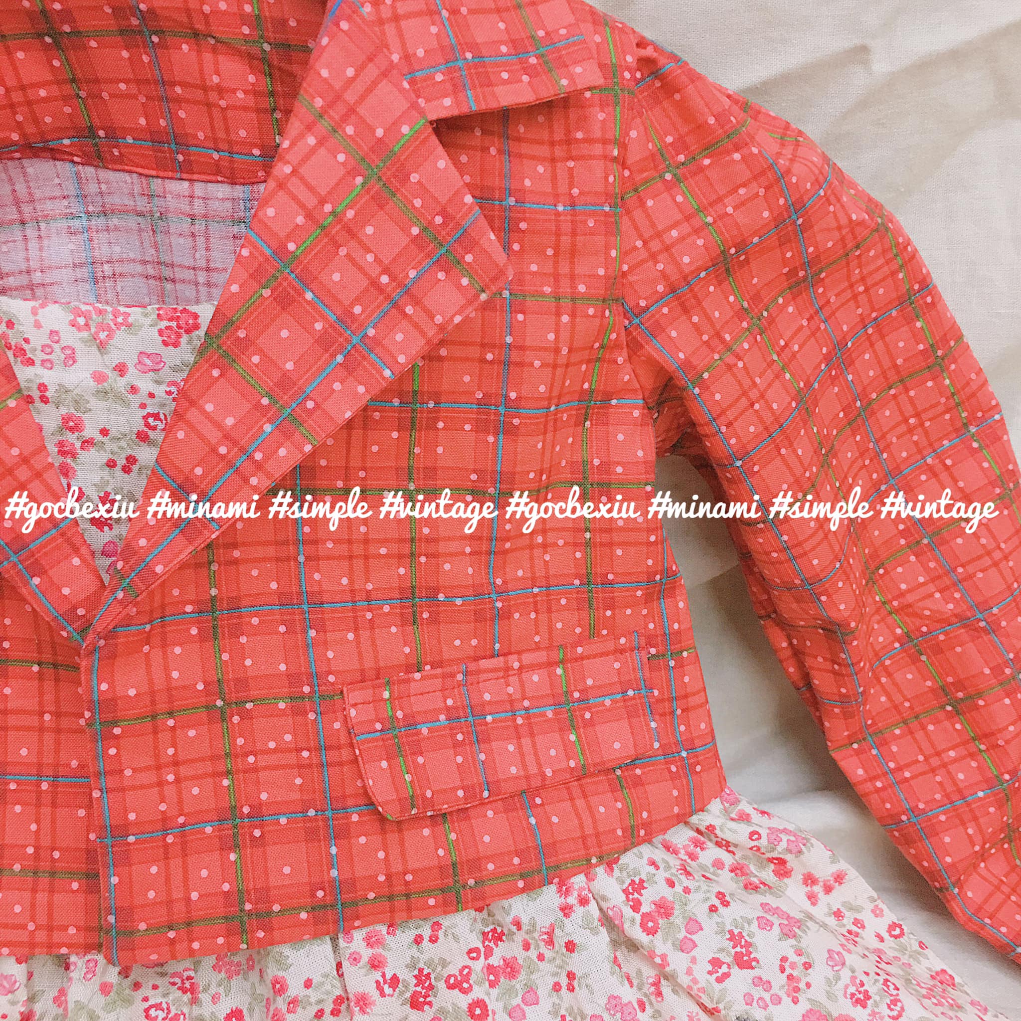 30060 - Set blazer lửng tay phồng + Đầm xếp ly / Đào Đức
