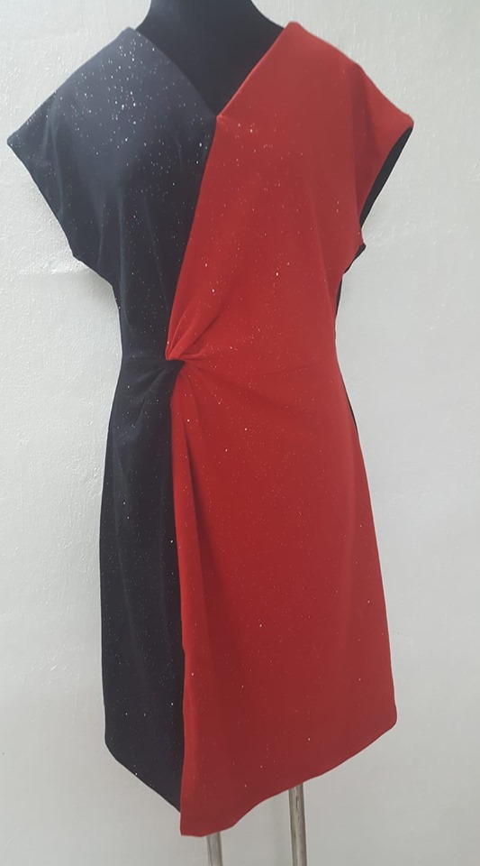 DC024 - Đầm xoắn eo lệch / Phạm Ngân